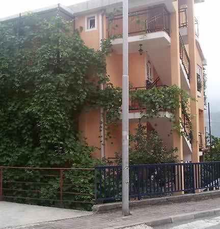 Guesthouse Djacic Budva Exterior photo